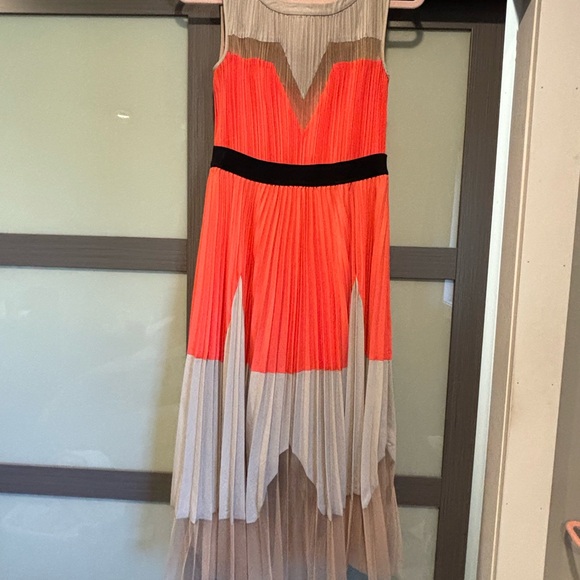 BCBG Lucea Dress - Picture 3 of 8